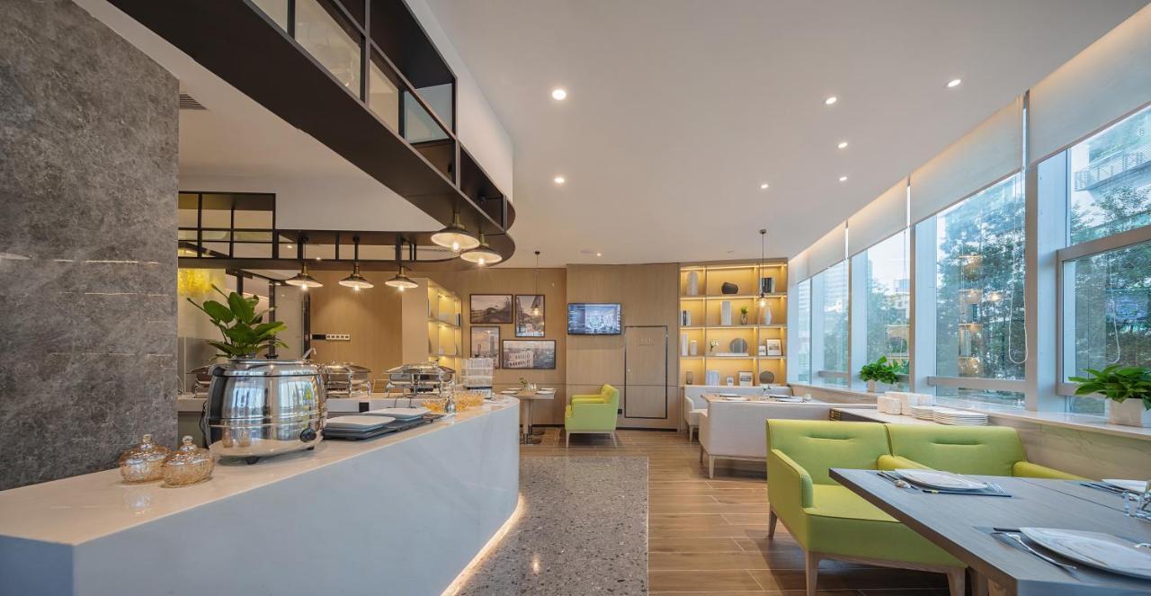 Cm Serviced Apartment Shenzhen Dongmen Екстер'єр фото