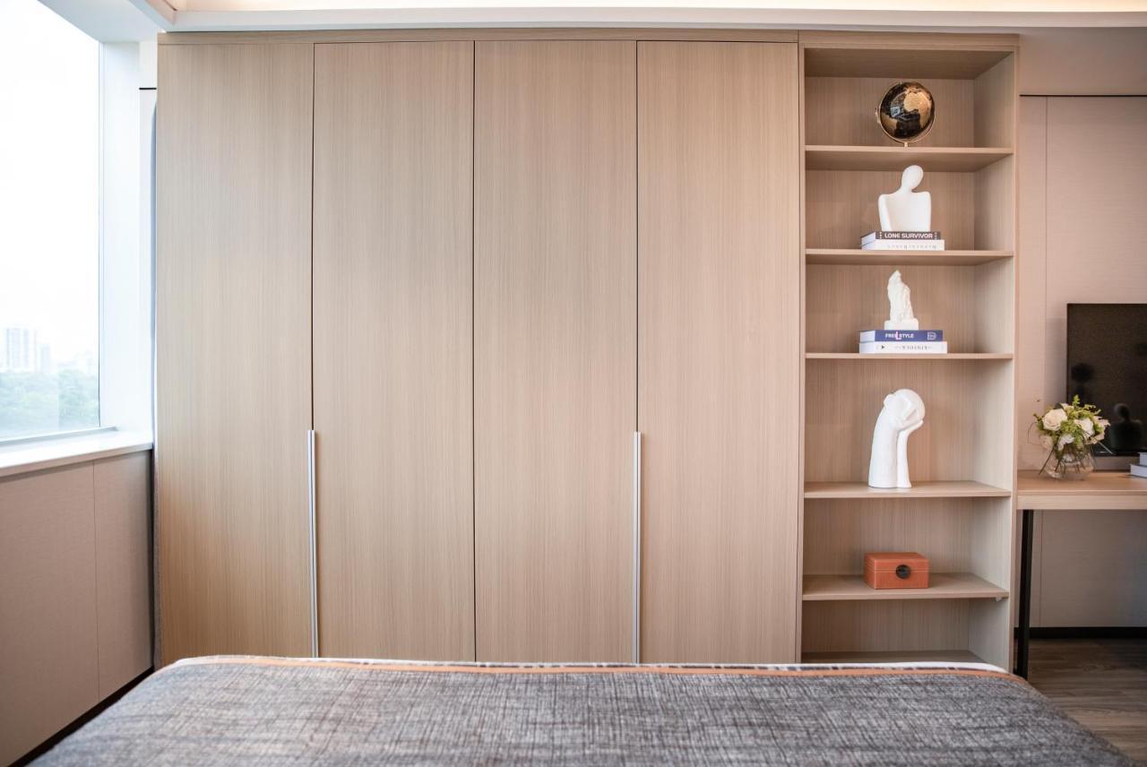 Cm Serviced Apartment Shenzhen Dongmen Екстер'єр фото