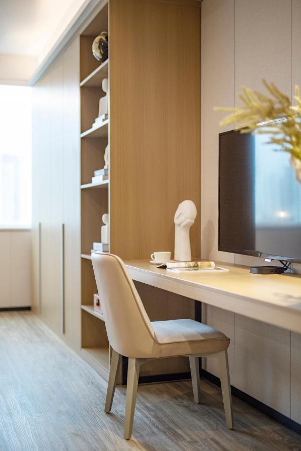 Cm Serviced Apartment Shenzhen Dongmen Екстер'єр фото
