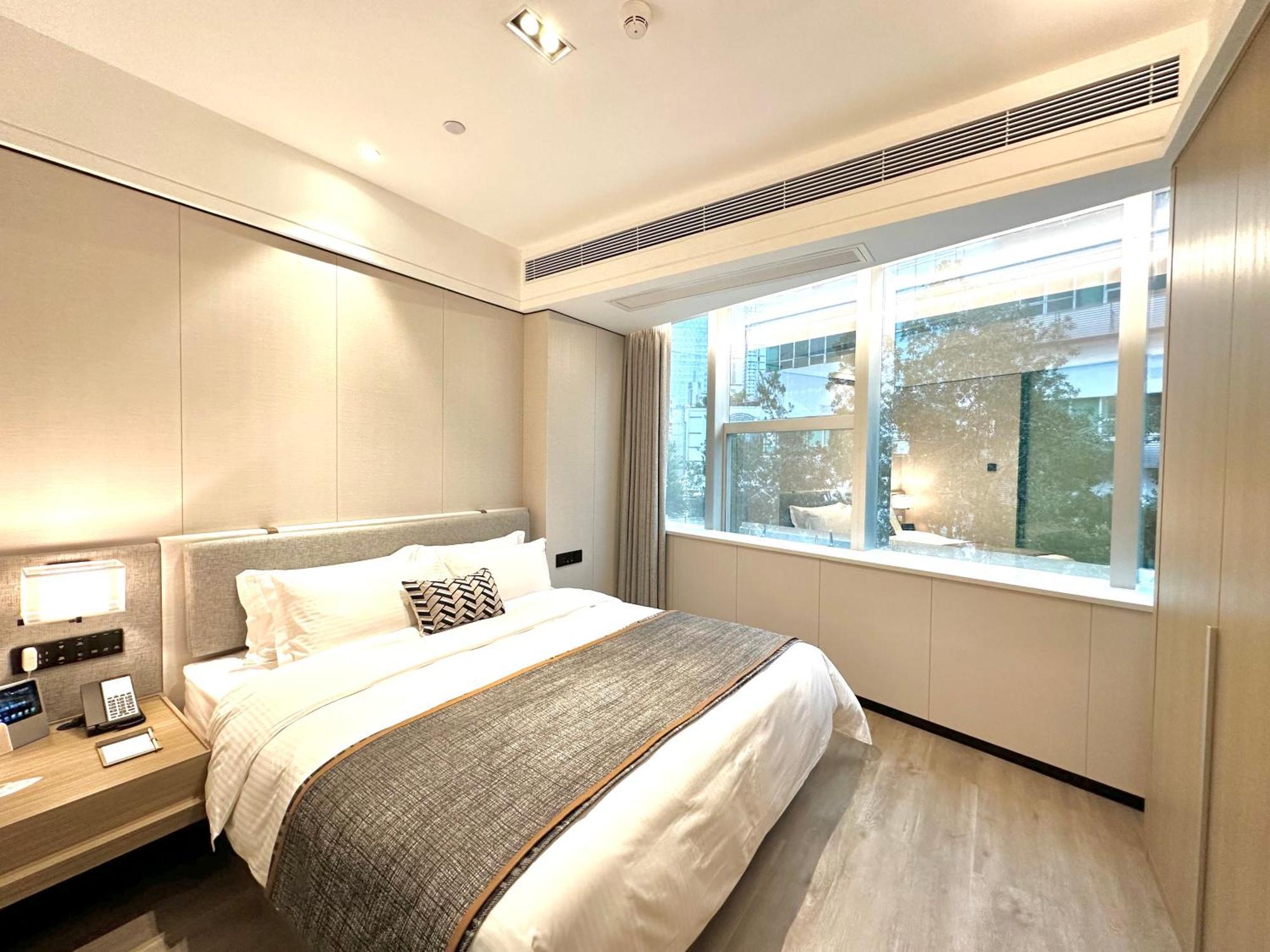 Cm Serviced Apartment Shenzhen Dongmen Екстер'єр фото