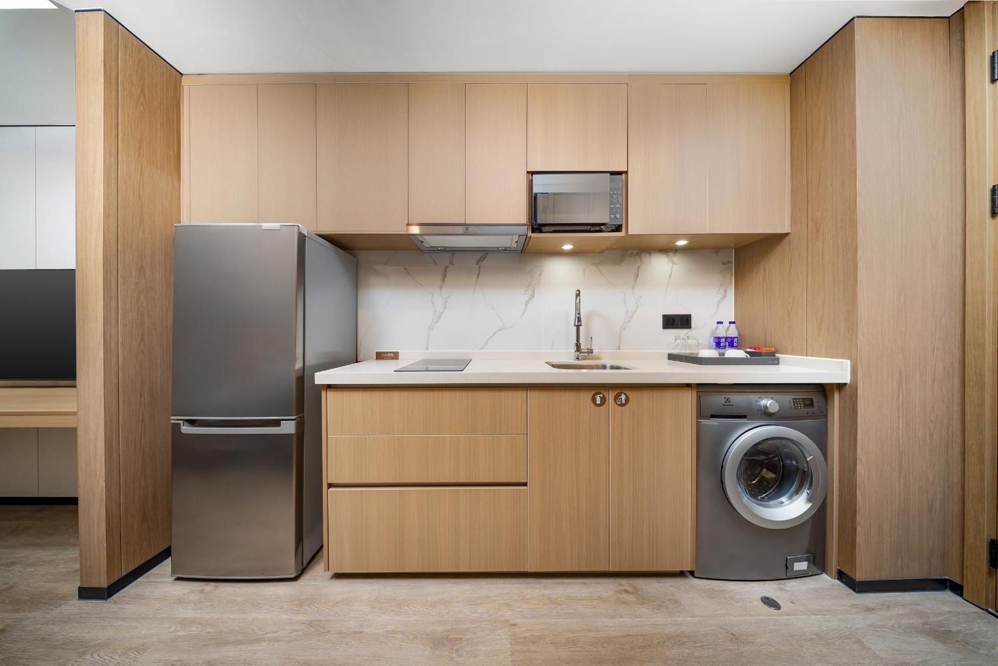 Cm Serviced Apartment Shenzhen Dongmen Екстер'єр фото